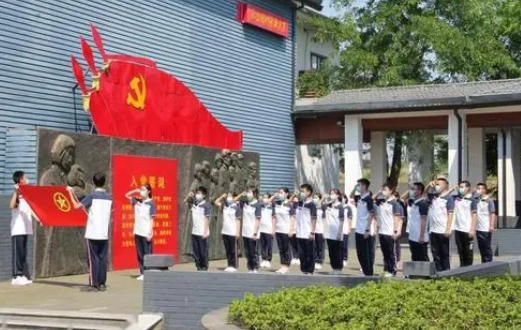 不入团对以后工作有什么影响