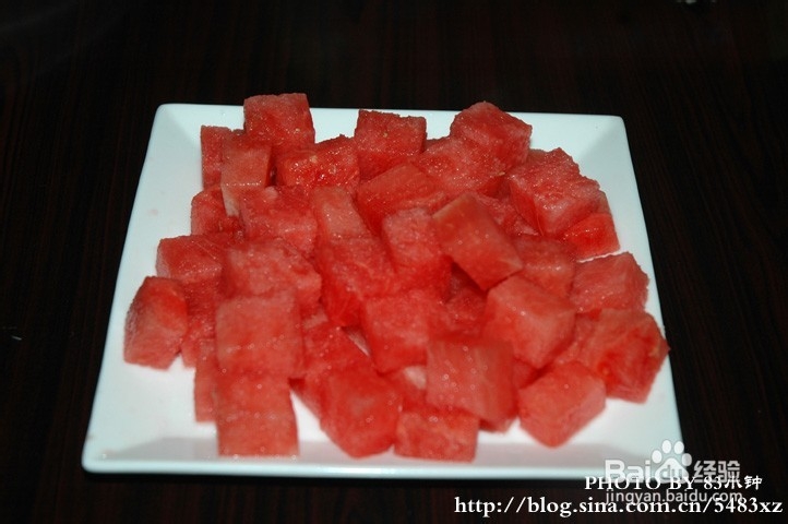 西瓜沙冰的简易做法