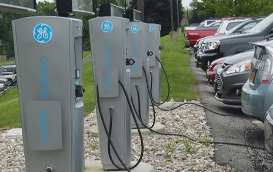 家用充电桩电压不稳会不会自动断电