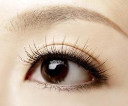 如何预防眼袋?去眼袋的方法