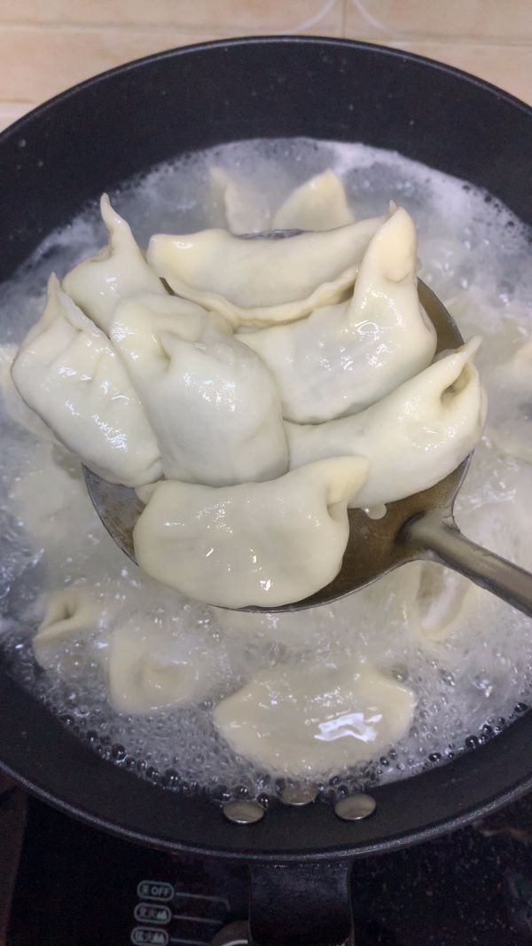 地瓜皮鸡蛋馅饺子