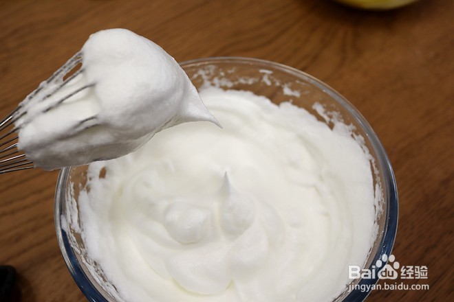 没有烤箱也能在家做的电饭煲版戚风蛋糕