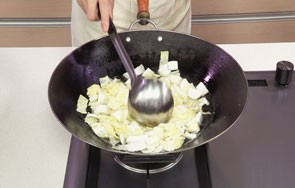 怎样做酸辣白菜