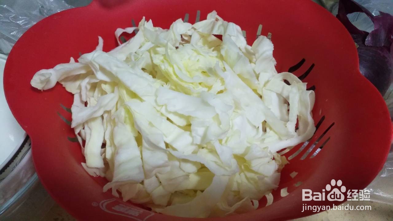 洋白菜炒粉条怎么做？