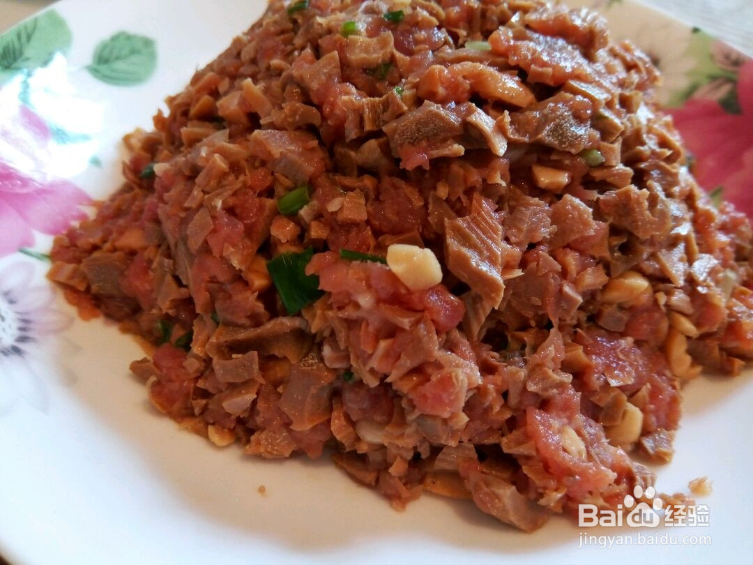 笋干肉包子的做法