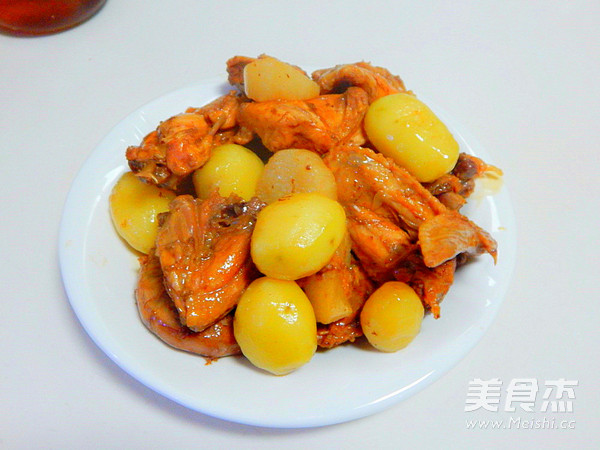 小土豆烧鸡的做法