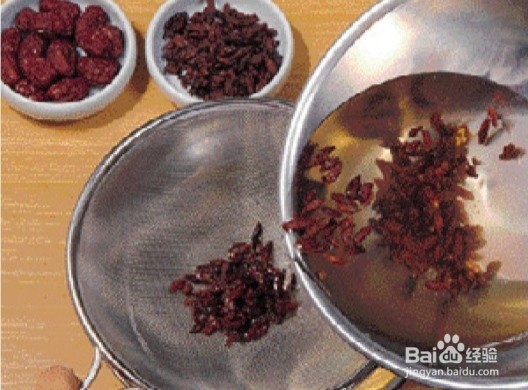 制作一杯好喝的枸杞茶