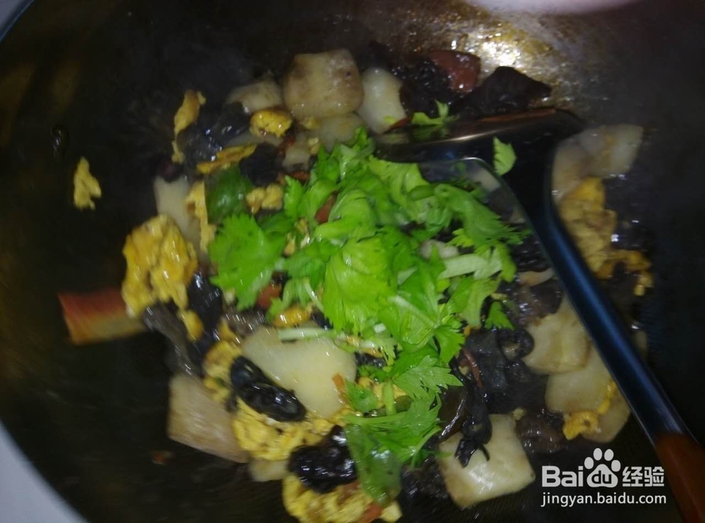 清肺抗霾菜谱之：木耳炒山药