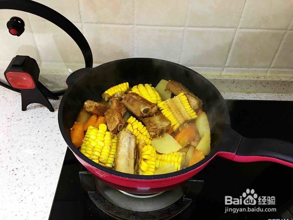 怎样制作排骨炖玉米