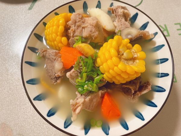 秋季养生排骨汤