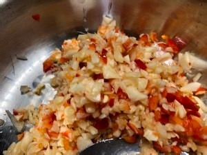 食补养生金针菇蒸虾