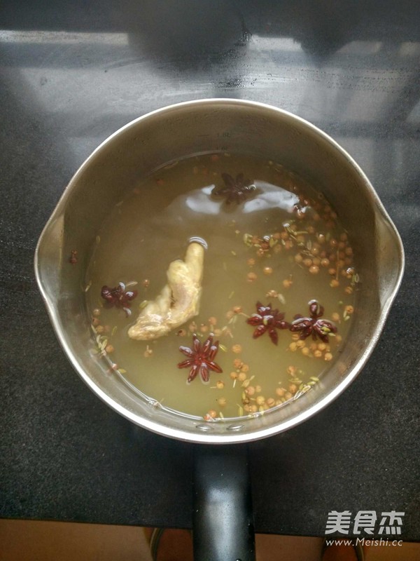 卤香鸡蛋的做法