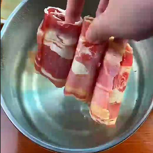 怎样做番茄肥牛面