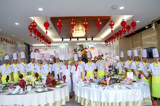 学厨师,为什么好多人会选择陕西新东方烹饪学校