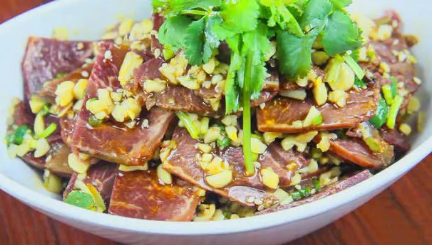 大厨教你做 花生拌牛肉