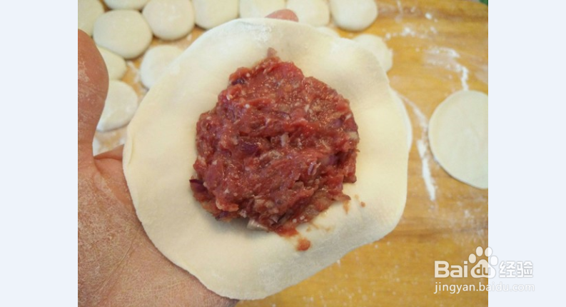 圆葱猪肉包怎么调馅