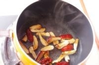 菓乐拼红枣苹果汁做法