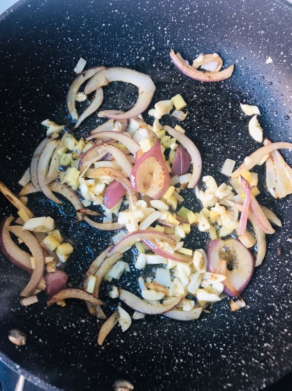 茄汁油焖斑节虾