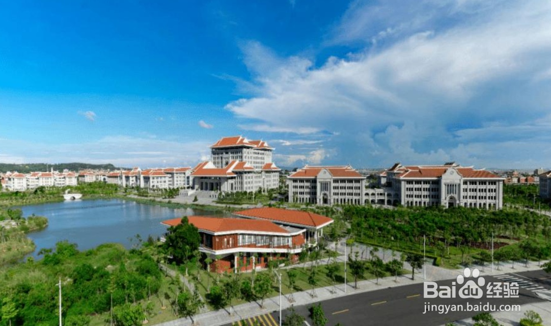 厦门大学如何分配校区