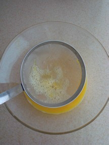 经典家常菜:牛奶炖蛋