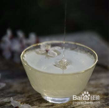 荷叶山楂蜂蜜能一起喝吗?荷叶和蜂蜜泡茶的功效