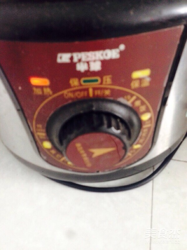 莲子桂圆粥的做法