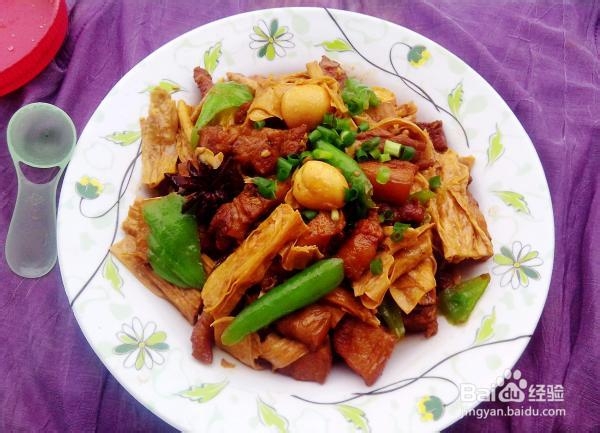 鹌鹑蛋腐竹烧肉