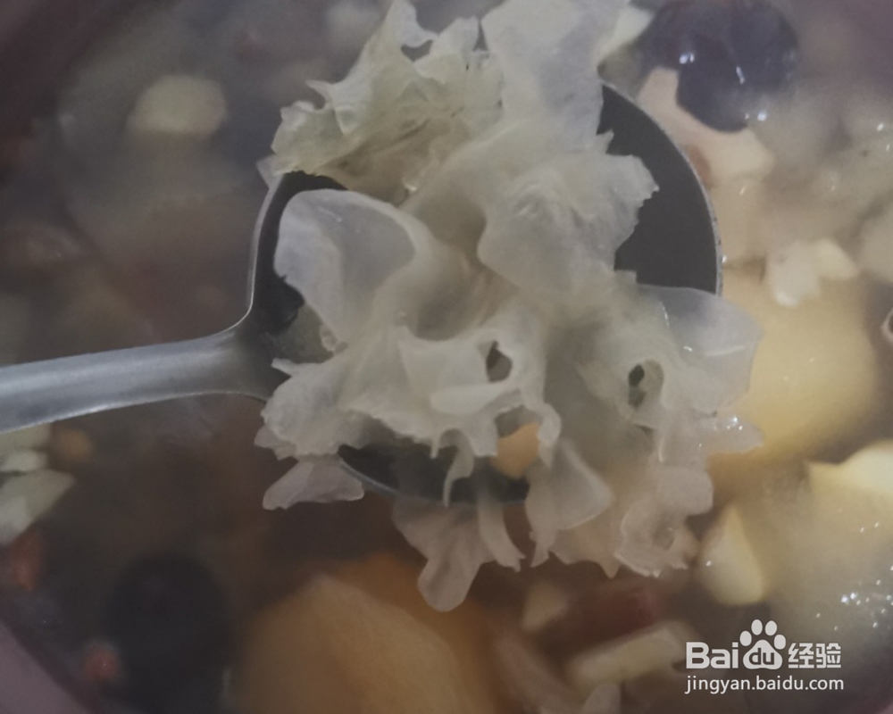 不可思议的马蹄秋梨银耳汤