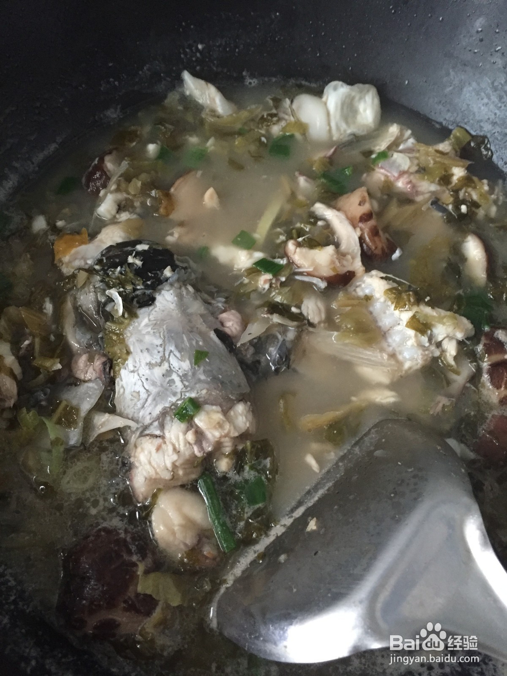 家常汤系酸菜鱼头汤