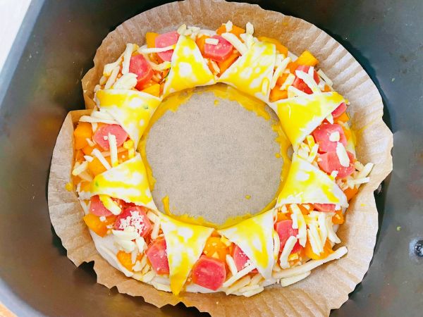 花环手抓饼披萨