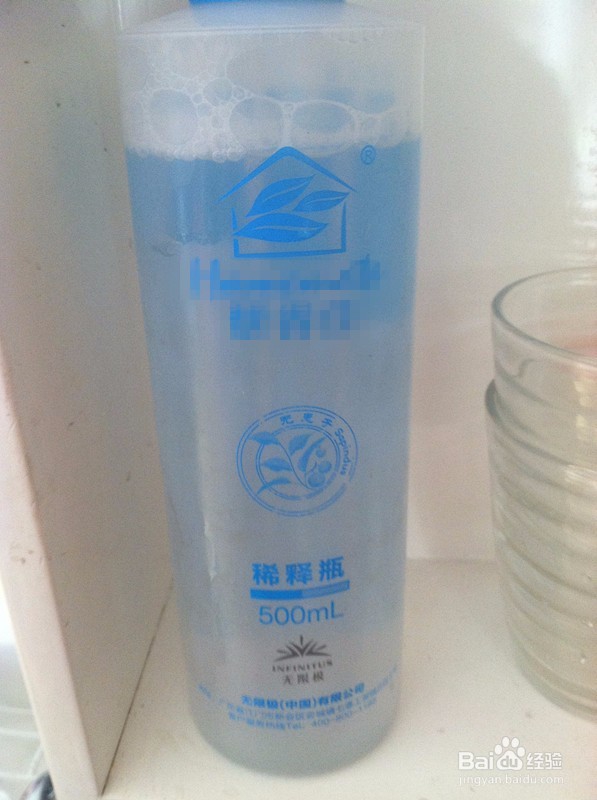如何清洗空调挂机的滤网？