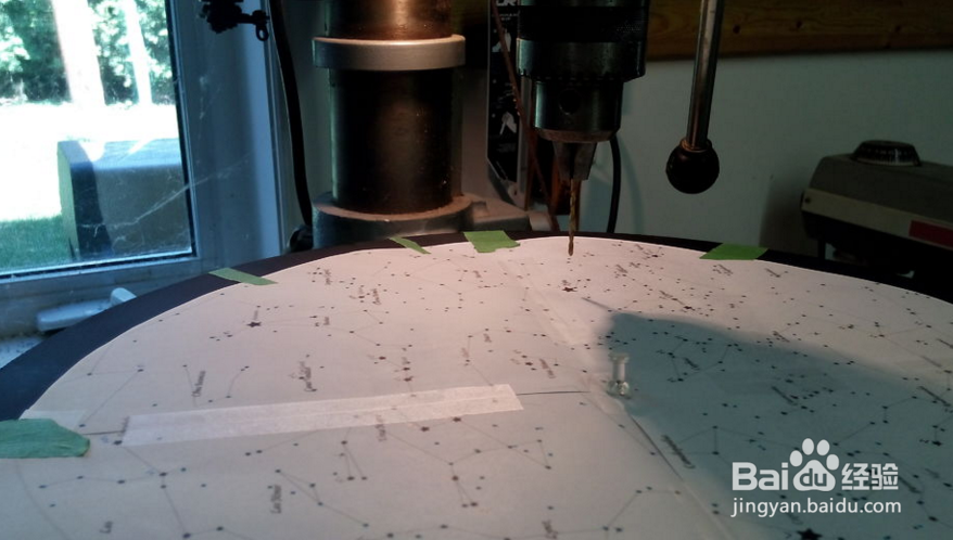 怎样制作一个会发光的星图