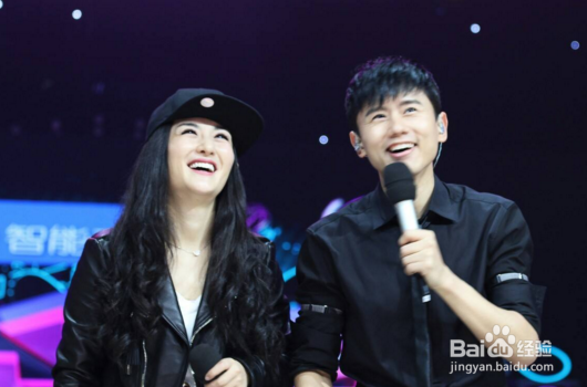 遇到心仪的女孩子该如何追求呢？教你六步拿下！