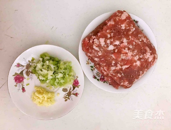 酥炸茄盒的做法