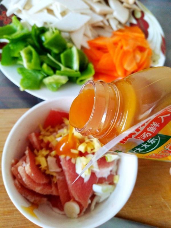 鸡汁杏鲍菇炒肉片