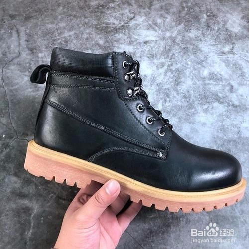 马丁靴皮面刮烂怎么办