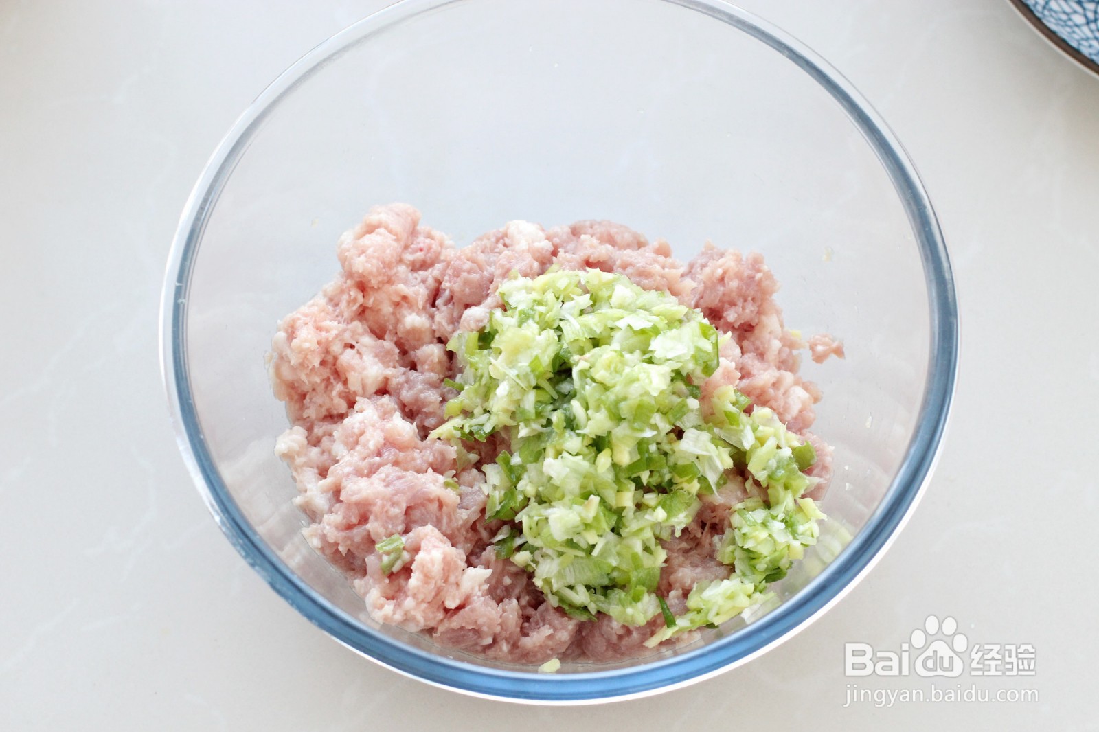 怎么做酸菜猪肉粉条包子