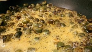 好吃到停不下来的火锅底料炒螺丝