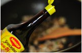 肉丁豌豆盖浇饭