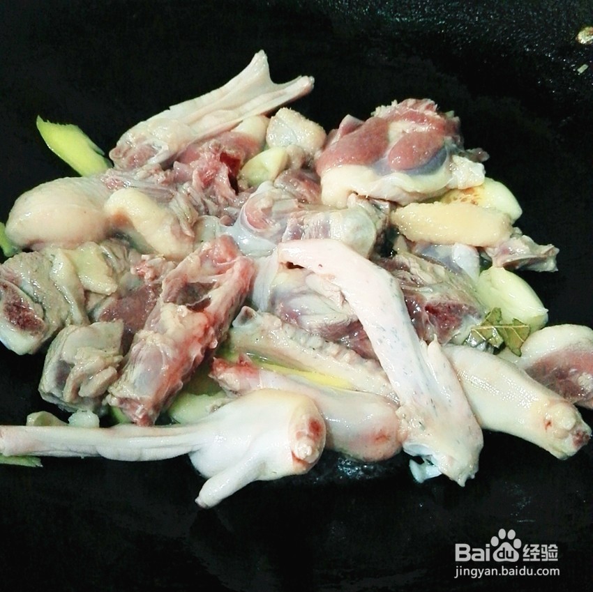 鸭子焖土豆的家常做法