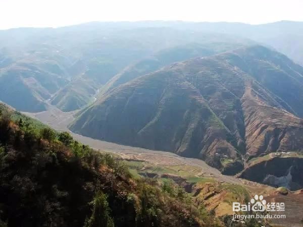 老司机带路,到东川红土地那些犄角旮旯的拍摄点