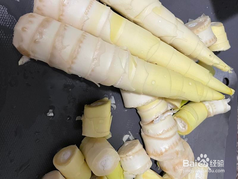 经典春笋烧肉的做法