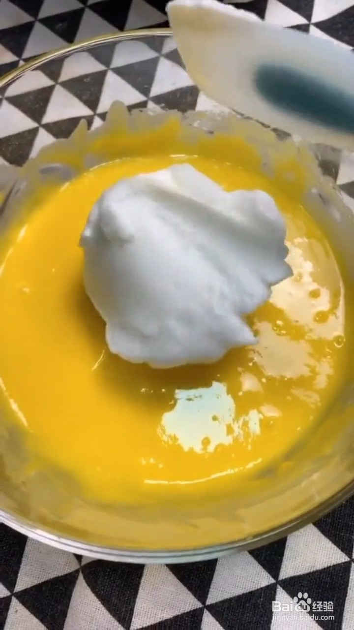 如何制作好吃的电饭煲蒸蛋糕