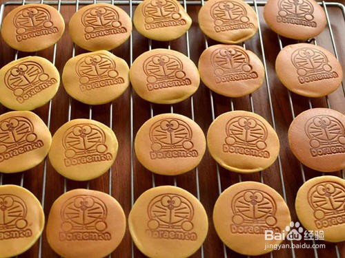 自制多啦a梦的铜锣烧饼干
