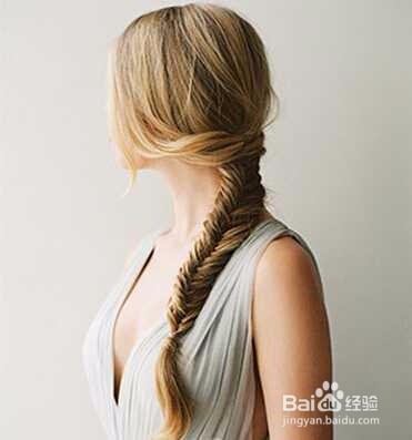 自己打造鱼骨辫马尾