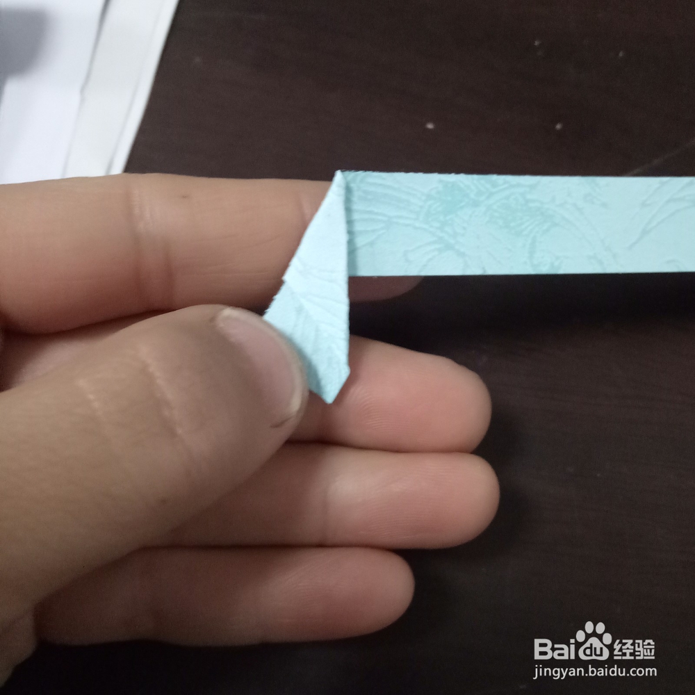 怎么用星纸折玫瑰花戒指