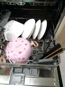 洗碗机是如何让厨房告别油腻的？