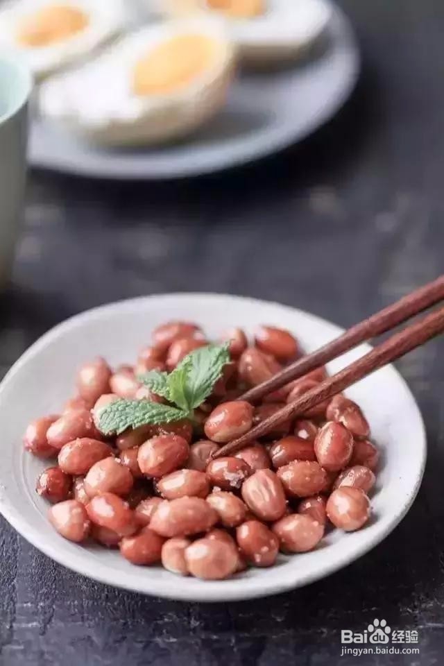 如何制作甜花生米