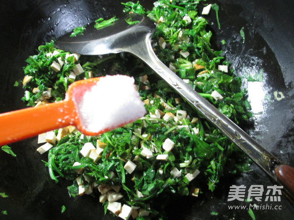 香干荠菜馅春卷