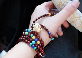 小叶紫檀五行属什么（小叶紫檀五行之说）